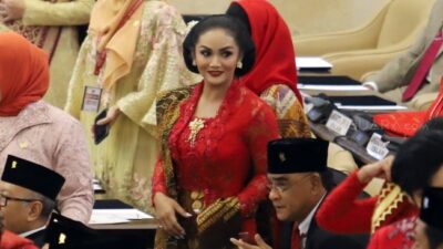 Peneliti Formappi, Lucius Karus: Gaji Fantastis Anggota DPR Tak Selaras Kinerjanya Yang Buruk