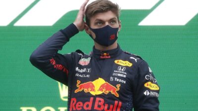 Pimpin Klasemen Sementara F1 2021, Sir Jackie Stewart: Max Verstappen Belum Matang