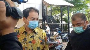 Pengamat: Golkar Bakal Dihukum Masyarakat Jika Tak Segera Copot Azis Syamsuddin