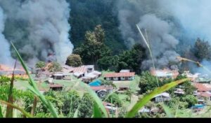 Ditikam dan Dipukul Besi, Dokter dan 3 Suster Nekat Lompat Ke Jurang Saat Puskesmas Diserang Teroris KKB Papua