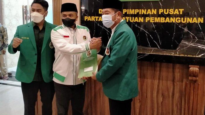 Putra Wamenag Zainut Tauhid, Najmi Mumtaza Dampingi Haji Lulung Pimpin PPP DKI Jakarta