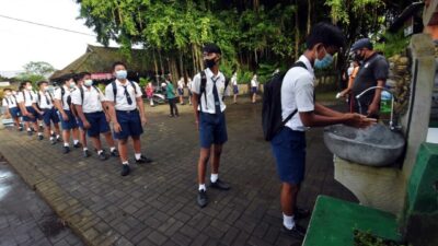 Kemendikbud: 1.299 Klaster Muncul Selama Pembelajaran Tatap Muka, 15.655 Siswa Positif COVID-19