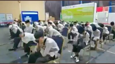 Viral! Santri Tutup Telinga Saat Dengar Musik, Nadirsyah Hosen: Sikap Bagus! Itulah Esensi Toleransi
