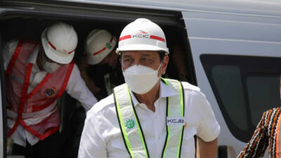 Airlangga Diganti, Jokowi Tunjuk Luhut Jadi Ketua Komite Kereta Cepat Jakarta-Bandung