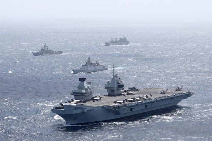 Bukan TNI AL, Kapal Survei China Justru Kocar-Kacir Diusir HMS Queen Elizabeth Dari Natuna Utara