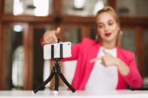CareerTok: Cara Unik Generasi Z Jual Diri Cari Pekerjaan Lewat TikTok
