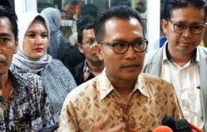 Polisi Tolak Laporan Prodem Soal Dugaan Bisnis PCR Luhut-Erick Thohir