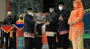 Dinilai Cinta Rakyat Dan Sukses Bangun Jakarta, Anies Baswedan Dapat Gelar Kehormatan Tokoh Betawi