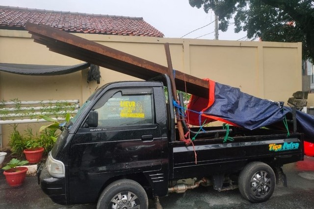 Polisi Ciduk Komplotan Pencuri 111 Ton Besi Proyek Kereta Cepat Jakarta-Bandung