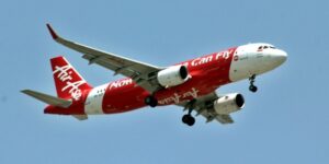 CEO AirAsia, Tony Fernandes: Industri Penerbangan Bisa Pulih Dalam 3 Bulan Asal Karantina dan Tes PCR Dihapus