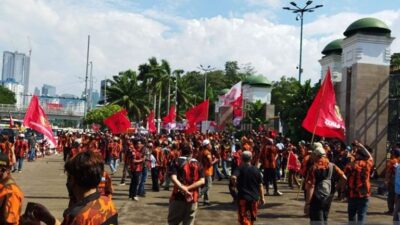 Tak Bernasib Seperti FPI dan HTI, Refly Harun Ungkap Siapa Saja Beking Kuat Pemuda Pancasila