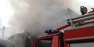 Gedung Cyber Kuningan Terbakar, 22 Unit Mobil Damkar Dikerahkan