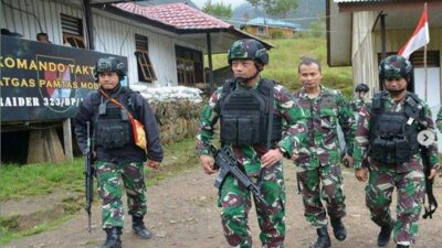 Luar Biasa Nyali Jenderal Kopassus Ini, Tembus Zona Bahaya OPM Untuk Cek Kondisi Pasukannya