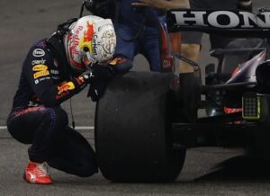 Max Verstappen Juara Dunia F1 2021, Sebastian Vettel Komentari Kontroversi Safety Car