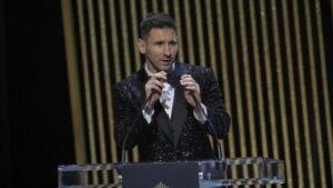 Lionel Messi: Harusnya Lewandowski Dapat Ballon d’Or 2020