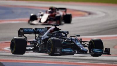 Kualifikasi F1 GP Arab Saudi 2021, Lewis Hamilton Pole Position, Max Verstappen Tabrak Dinding Pembatas