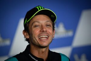 Masih Punya Taji, Valentino Rossi Menangi Balapan 100 Km Of Champions 2021