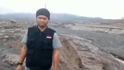 Sesalkan Pria Tendang Sesajen di Lokasi Erupsi Semeru, MUI: Nasehati Perilaku Syirik Dengan Cara Baik