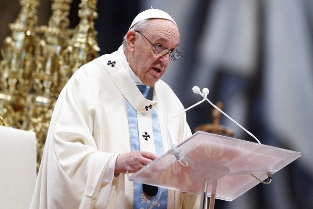 Paus Fransiskus Minta Orang Tua Dukung Anaknya Yang Gay: Jangan Dikutuk!