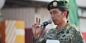 Mau 3 Periode, Pak Jokowi Nggak Ngeri Dikudeta Seperti Presiden Guinea?