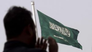 Arab Saudi Bakal Ubah Bendera Nasional Warna Hijau Bertulis Syahadat Bergambar Pedang