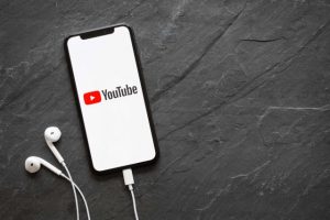 Bocah 8 Tahun Asal Rusia Ini Raup Rp.71 Miliar Sebulan Hanya Dari Youtube dan NFT