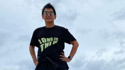 Penulis Ternama Novel Lupus, Hilman Hariwijaya Meninggal Dunia