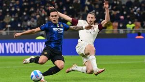 Lautaro Martinez Cetak Hattrick Saat Cukur Salernitana 5-0, Inter Rebut Takhta Liga Italia