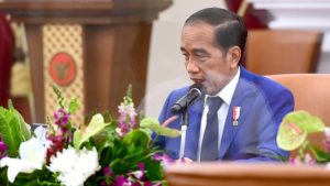 Sentil Menkes, Jokowi: Alkes dan Tempat Tidur RS Impor, Mau Diterus-Teruskan?