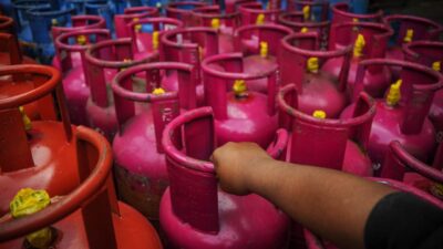 Harga LPG Naik, Sejumlah Bahan Pokok Ikut Melonjak, Emak-Emak Teriak!