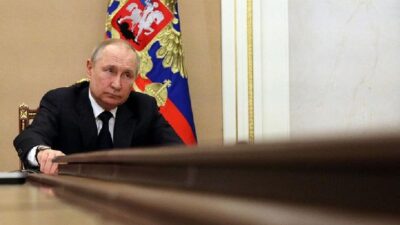 Analisa Evello: Mayoritas Publik Indonesia Dukung Invasi Rusia ke Ukraina dan Kagumi Sosok Putin