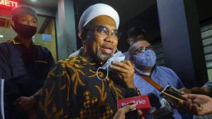 Bantah Minta Sumbangan Rp.800 Juta Ke Walikota Cirebon, Ali Mochtar Ngabalin Bakal Lapor Polisi