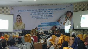 Sosialisasi Bangga Kencana, Dewi Asmara Ajak Warga Sukabumi Menata Keluarga Berkualitas