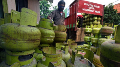 Luhut Beri Sinyal Pertalite dan LPG 3 Kg Bakal Naik Bertahap Juli-September