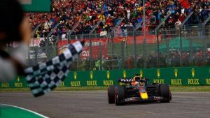 Hasil F1 GP Emilia Romagna 2022: Max Verstappen Juara di Kandang Ferrari, Charles Leclerc Gagal Podium
