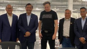 Heran Elon Musk Dulu Kaku Kini Antusias, Luhut: Berkat Paparan Saya dan Reputasi Jokowi