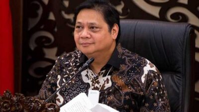 Airlangga Hartarto Janjikan Bantuan Subsidi Upah Rp.1 Juta Untuk Pekerja Bergaji di Bawah Rp.3,5 Juta