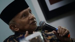 Amien Rais ke Jokowi-Luhut: Jangan Melucu, Seolah Indonesia Sedang Oke-Oke Saja