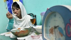 Ini 5 Tips Yang Bisa Dilakukan Untuk Cegah Kantuk Usai Makan Sahur Bulan Ramadan