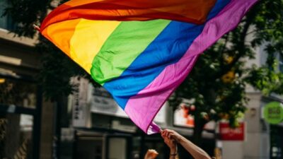 Kibarkan Bendera LGBT, Kemlu RI: Kedubes Inggris Sangat Tidak Sensitif, Bikin Polemik di Masyarakat