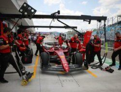 Raih Pole Position di F1 GP Miami 2022, Charles Leclerc Tetap Khawatir Disalip Max Verstappen