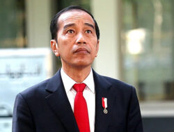 Dedi Kurnia: Kode Dukung Ganjar Bisa Ditafsir Jokowi Tak Lagi Miliki Rasa Hormat Pada Megawati dan PDIP