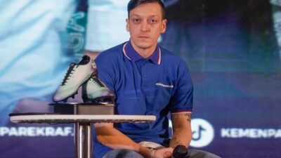 Masih Kontrak di Fenerbahce, Mesut Ozil Tertarik Bela Bali United