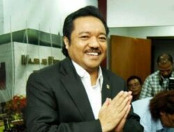 Mengenal Sosok Idris Laena, Anggota DPR RI Fraksi Partai Golkar Asal Riau