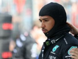 Mark Webber Ingatkan Betapa Bahayanya Kebangkitan Lewis Hamilton di F1 2022