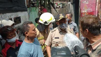 Anies Baswedan Janji Bakal Perbaiki Pasar Gembrong Yang Terbakar Mulai Minggu Depan