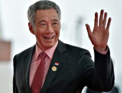 UAS Ditolak Masuk, Netizen Kompak Serbu Akun Medsos PM dan Presiden Singapura