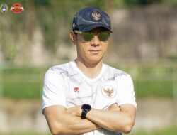 Ulang Tahun Ke-52 Shin Tae-yong, Diguyur Air Hingga Traktir Timnas Indonesia U23Makan Durian