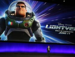 Berisi Adegan Tak Senonoh, Negara-Negara Muslim Termasuk Malaysia Larang Film Animasi Disney “Lightyear”