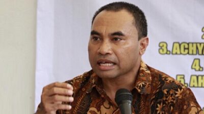 Haris Rusly Moti: Lembaga Survei Antek Oligarki Menjamur di Indonesia
